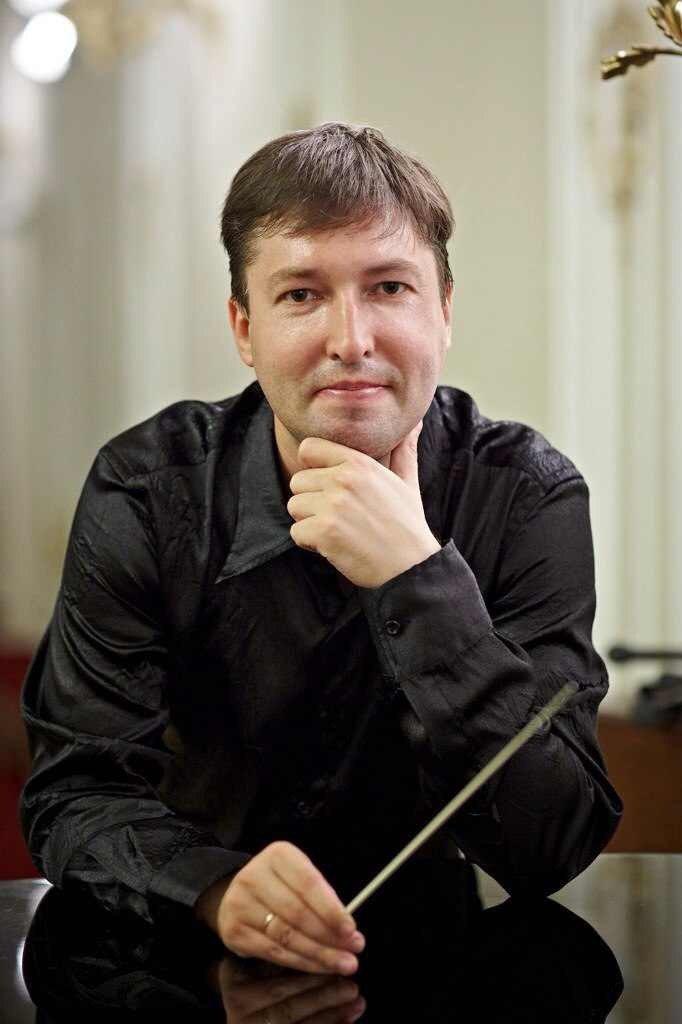 Дмитрий Ноздрачев — дирижер-постановщик — Бюро Культуры