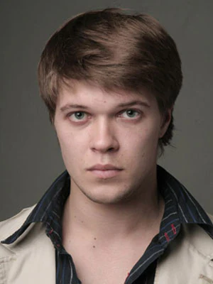 Антон Гуляев — актер — Бюро Культуры