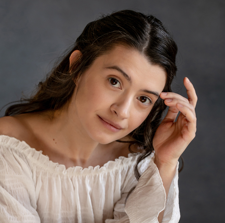 Маргарита Колобова — актриса — Бюро Культуры
