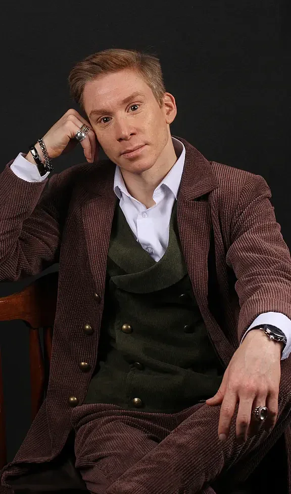 Александр Дулесов — актёр — Бюро Культуры