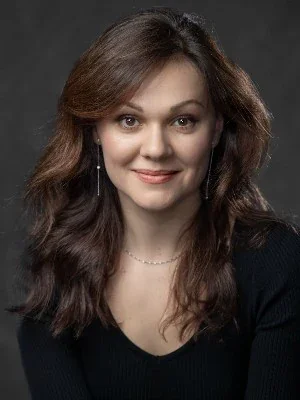 Алиса Варова — актриса — Бюро Культуры