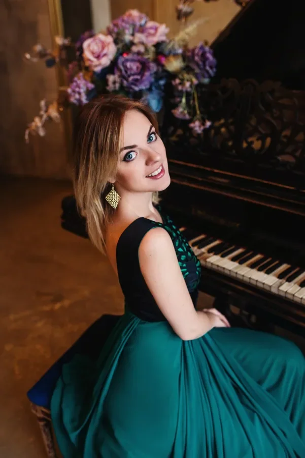 Анна Тесс