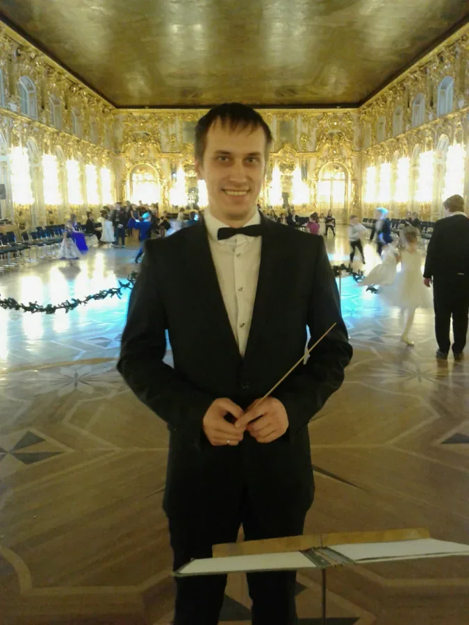 Денис Дудин