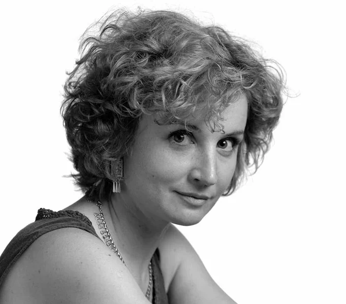 Елена Дмитракова — сценограф — Бюро Культуры