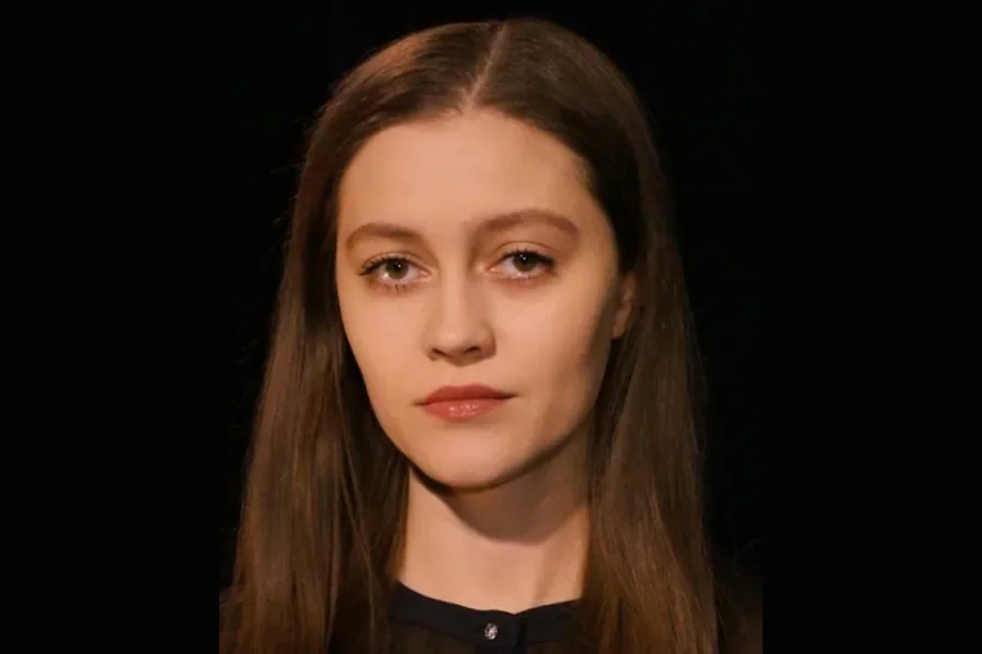 Елена Коновалова — режиссёр-постановщик — Бюро Культуры
