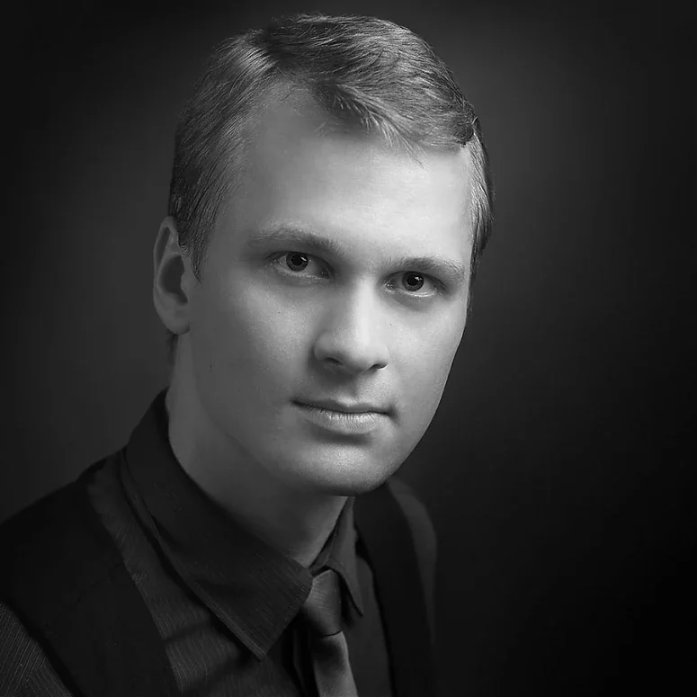 Евгений Дронников — актёр
