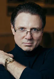 Евгений Иванов