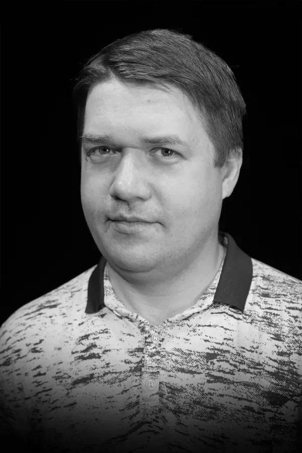 Михаил Карельский
