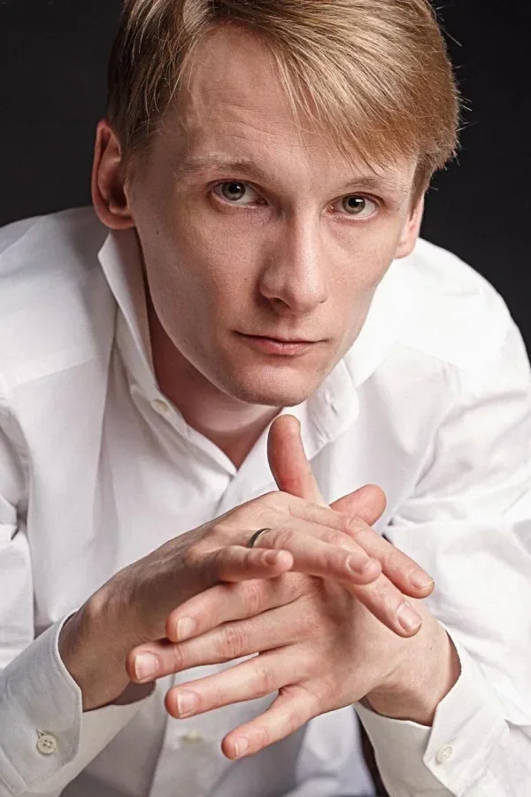 Михаил Касапов — актёр — Бюро Культуры