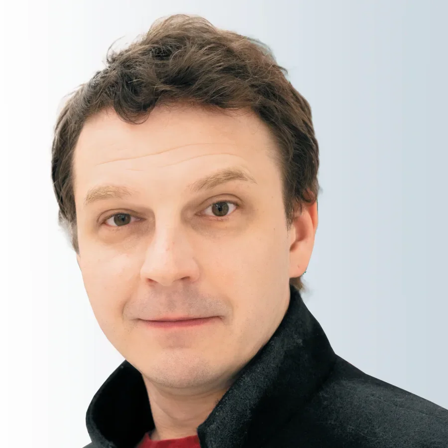 Петр Васильев