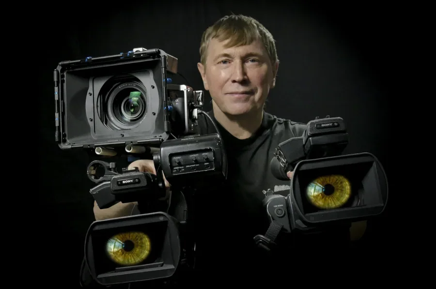 Владимир Леонтьев