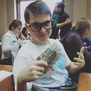 Владислав Андрианов