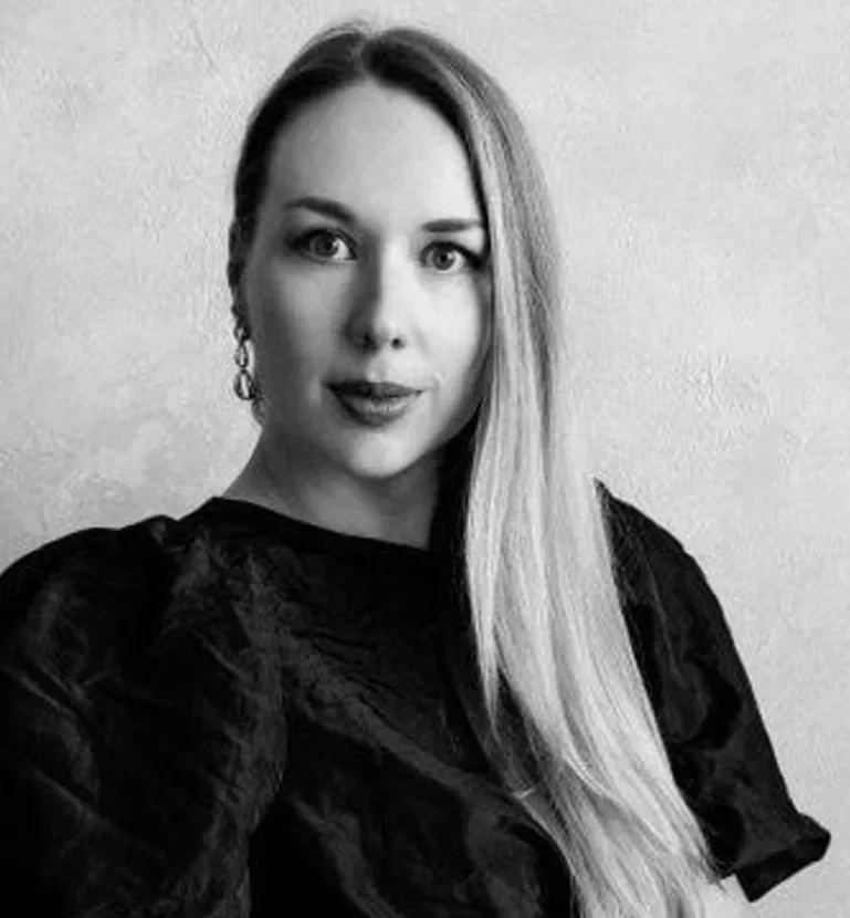 Яна Гловацкая — режиссёр-постановщик — Бюро Культуры