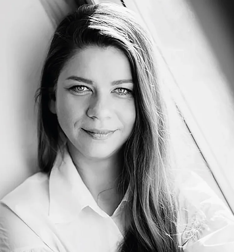 Юлия Гришаева — актриса — Бюро Культуры