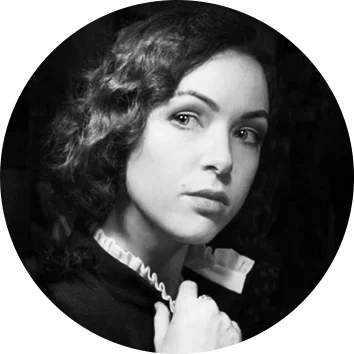 Юлия Стожарова — актриса — Бюро Культуры