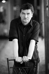 Юрий Бутусов