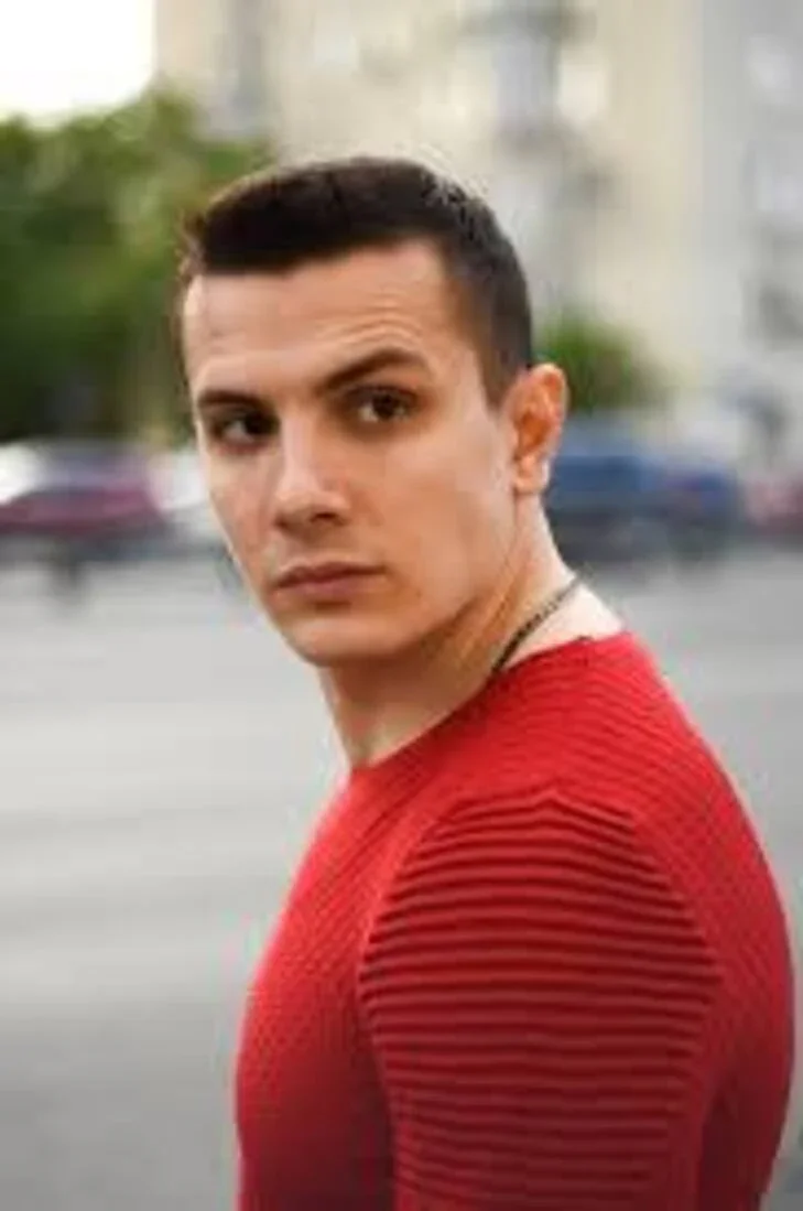 Юрий Николаенко