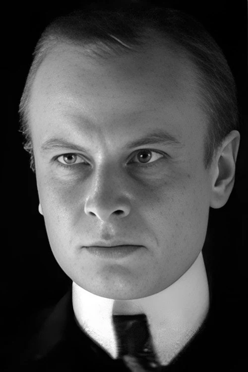 Александр Романцов — актёр — Бюро Культуры