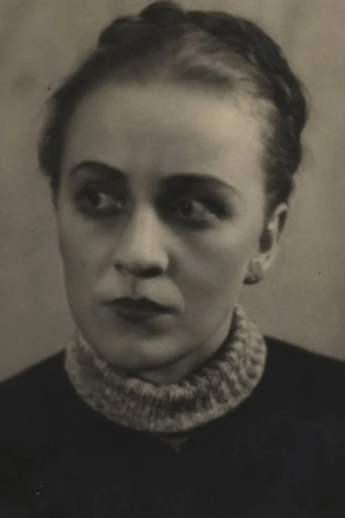 Елизавета Солодова — актёр — Бюро Культуры