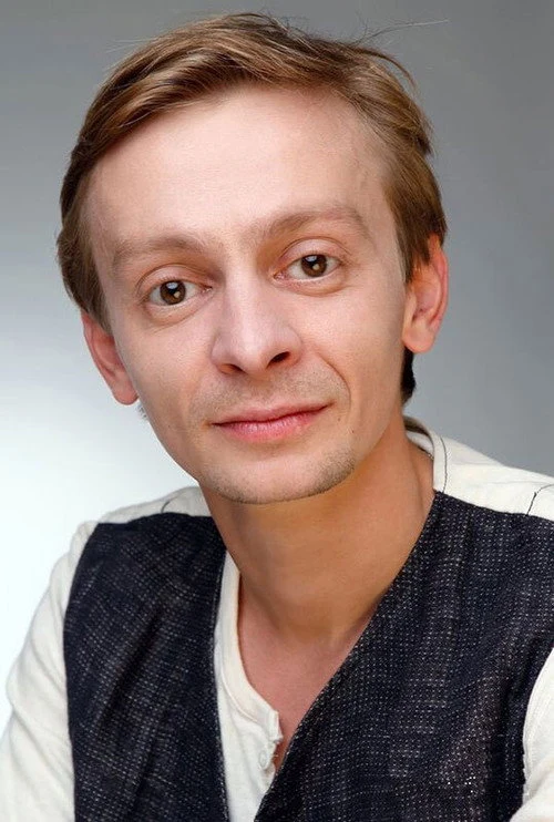 Евгений Кулаков — актёр — Бюро Культуры