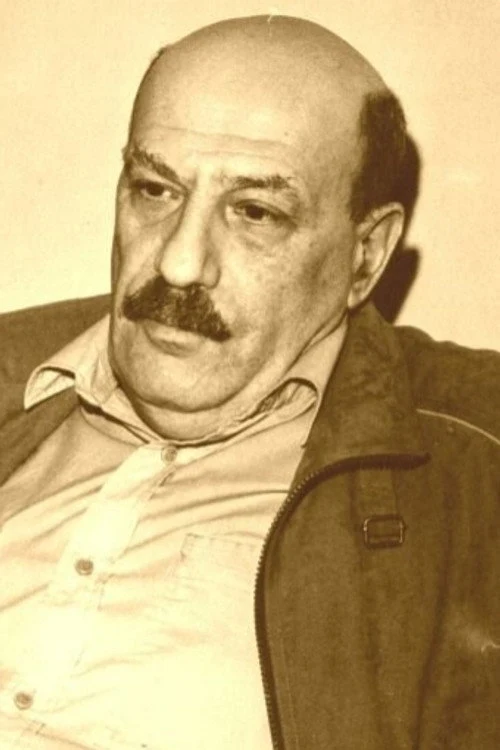 Леонид Менакер