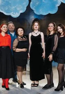 Будни искусства: Спектакль творческой мастерской «В степи» — Музей ИЗО — афиша Санкт-Петербурга