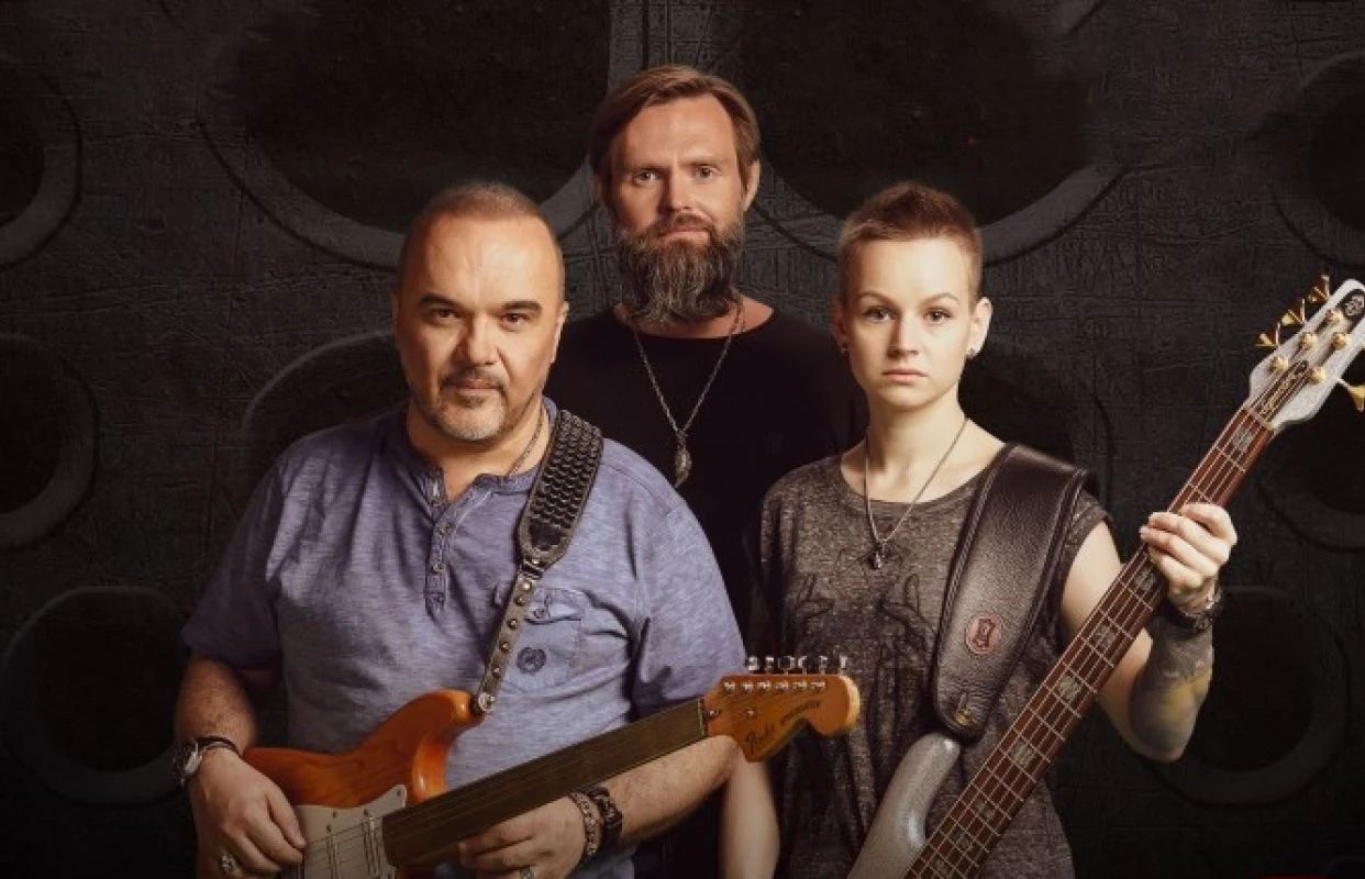 Черный кофе — PREMIO — афиша