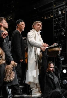 Король Лир — Театр «Мастерская Петра Фоменко» — афиша Санкт-Петербурга