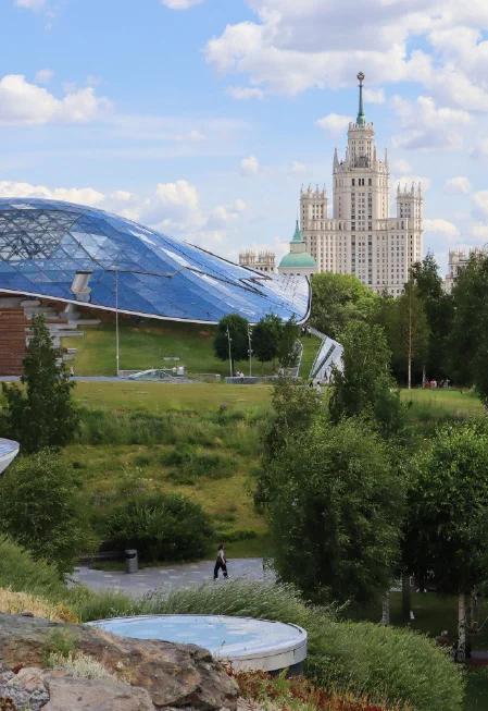 Обзорная экскурсия — Парк «Зарядье» — афиша Санкт-Петербурга