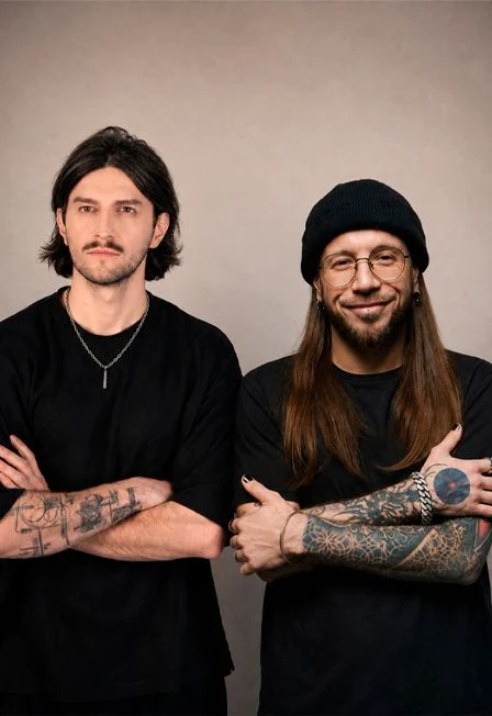 Денис Антипин и Давид Квахаджелидзе: совместный стендап-концерт — Comedy Crew — афиша