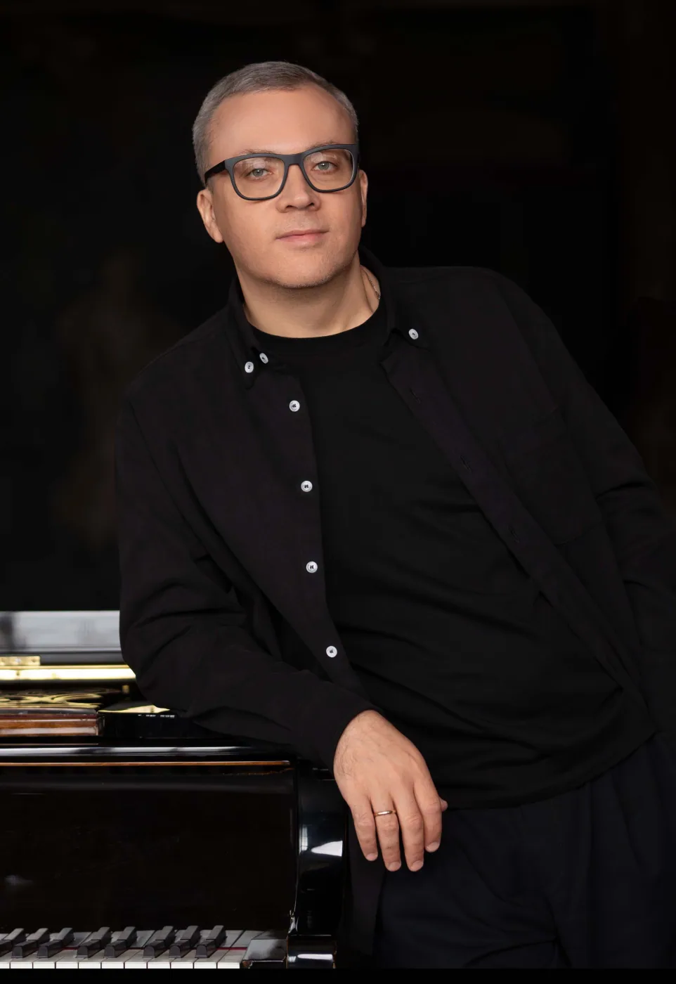 Дмитрий Илугдин. Соло — Джаз-клуб «Эссе» — афиша Санкт-Петербурга