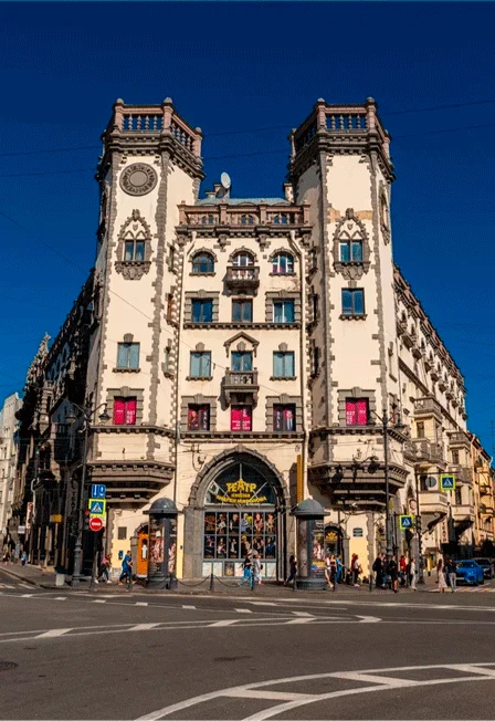 Экскурсия по дворам и парадным Петроградской стороны — Метро Петроградская — афиша Санкт-Петербурга