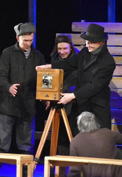 Фотография, на которой меня нет — ЦДШИ (Кемерово) — афиша Санкт-Петербурга