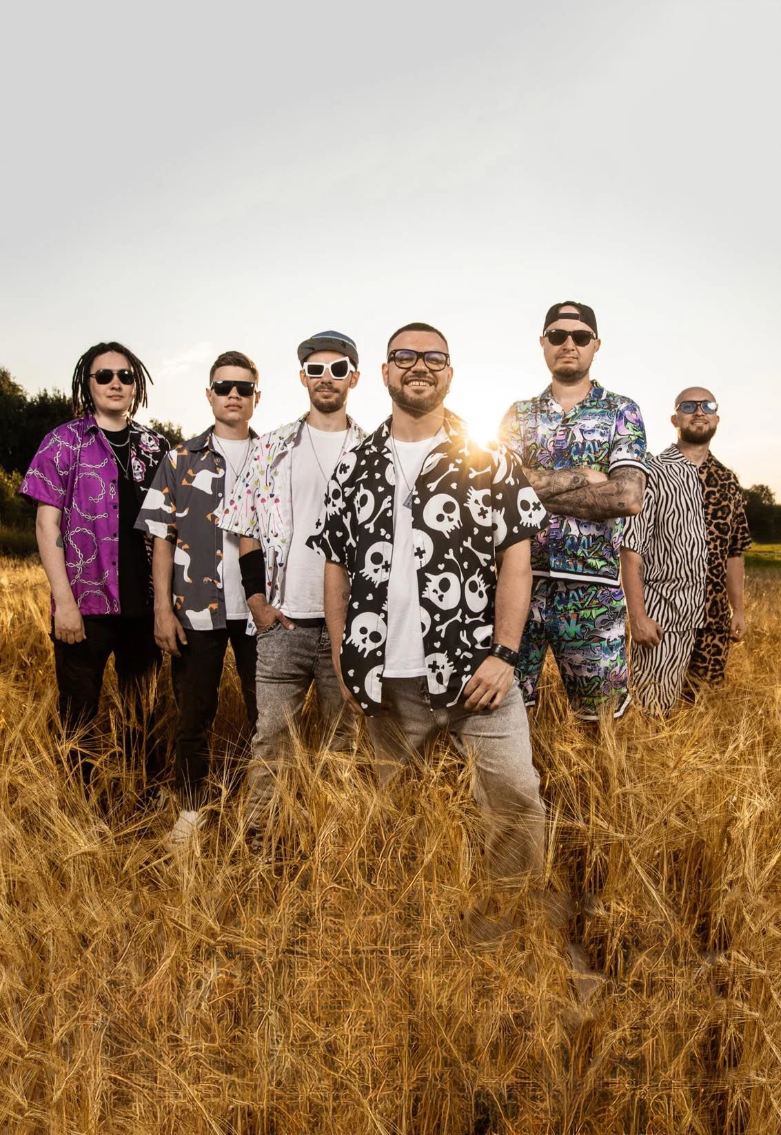 Хруст Безэ. Элитный «SKA» Для миллениалов! — Люстра Bar — афиша Санкт-Петербурга