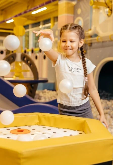 Игровой комплекс — Ресто-парк Герой арена — афиша Санкт-Петербурга