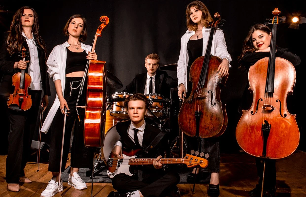 Мировые рок-хиты на виолончелях / Magic Cellos band — ДК Химволокно — афиша Тверь