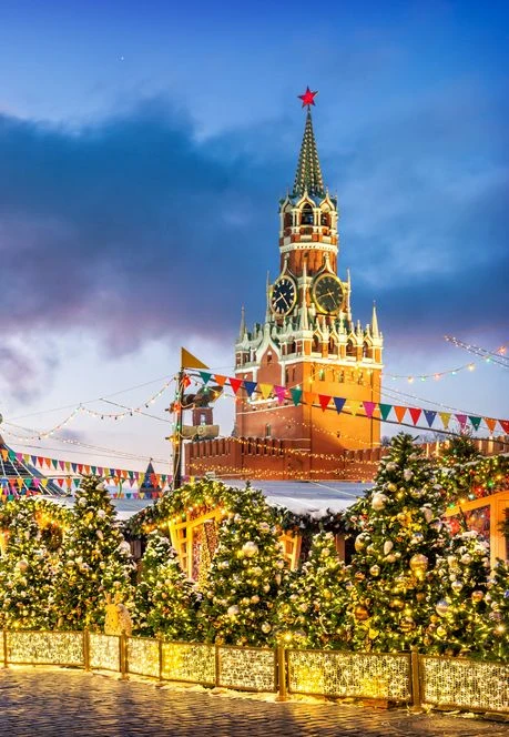 Новогодняя Москва: обзорная автобусная экскурсия 31 декабря — Место встречи: м. Кропоткинская (выход №2) — афиша Санкт-Петербурга
