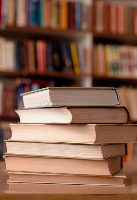 О книге и библиотеке! Познавательная экскурсия — Вяземская центральная районная библиотека — афиша Санкт-Петербурга