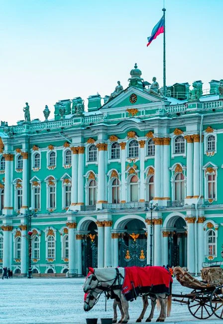 Обзорная экскурсия по Санкт Петербургу с посещением Эрмитажа — Точка сбора — афиша Санкт-Петербурга