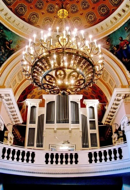 Орган и голос при свечах: Ave Maria и мировые шедевры — Храм Святого Станислава — афиша Санкт-Петербурга