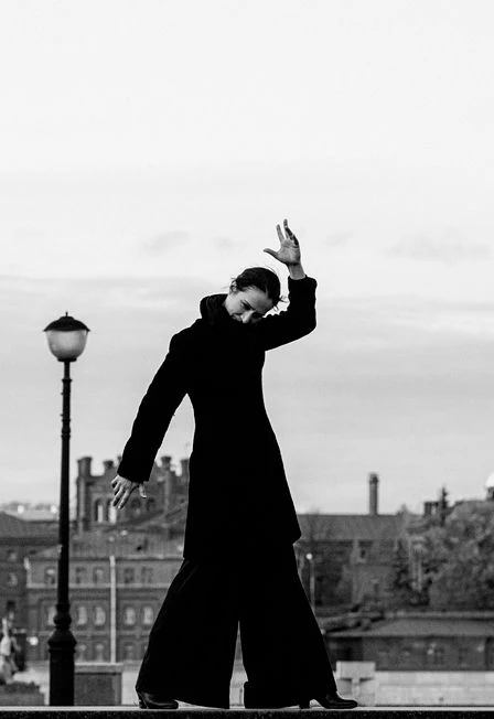 "Петербургская чертовня"| АХМАТОВА — Театр «Цехъ» — афиша Санкт-Петербурга
