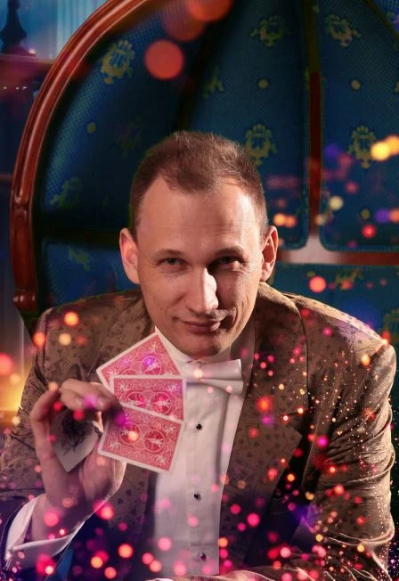 Поверьте в магию. Иллюзионное шоу — Театр Фокусников — афиша Санкт-Петербурга