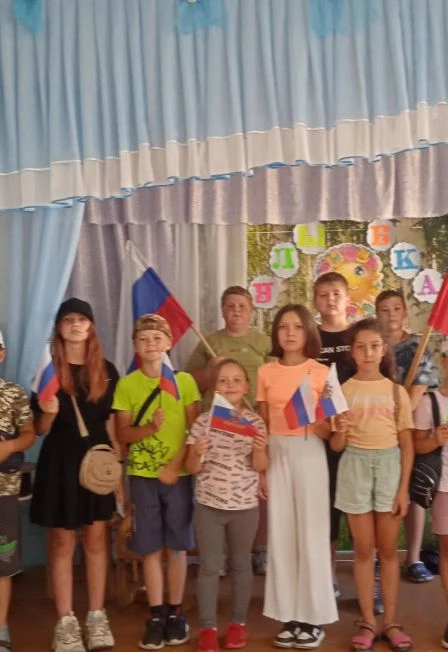 Познавательная программа «В единстве народов сила России» — Мадаевский сельский дом культуры — афиша Санкт-Петербурга