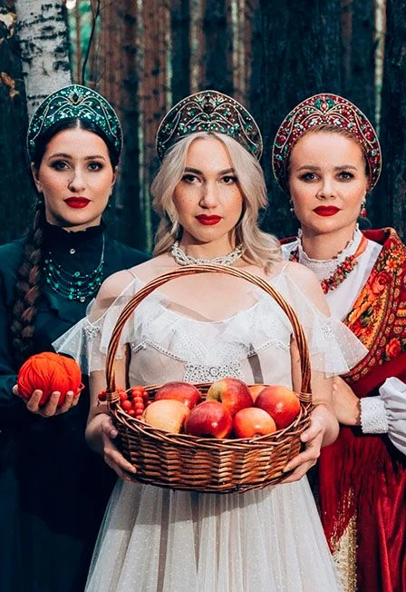 Премьера! Смешно и страшно: сатирические истории по произведениям М.Е. Салтыкова-Щедрина. Ансамбль песни "КрасА" — Красноярская краевая филармония — афиша Санкт-Петербурга