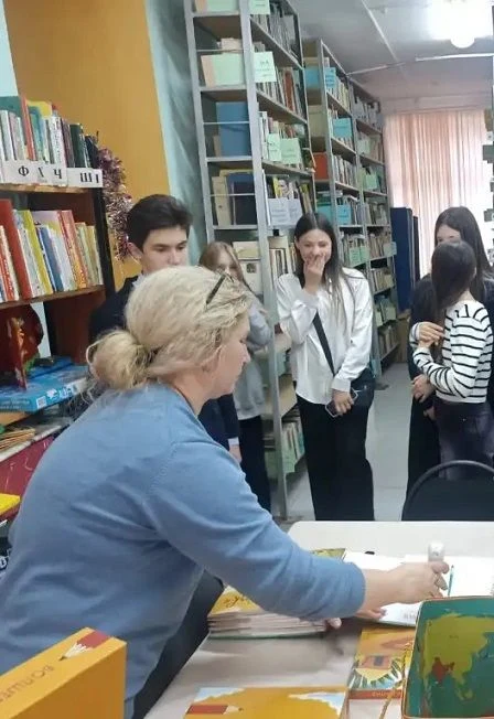 Путешествие по библиотеке. Экскурсия — Библиотека для инвалидов по зрению — афиша Санкт-Петербурга