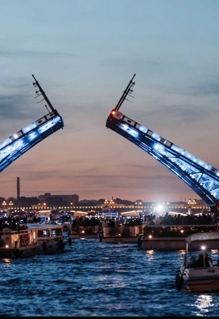 Разводные мосты Петербурга с борта теплохода — Причал на набережной реки Фонтанки, 71 — афиша Санкт-Петербурга