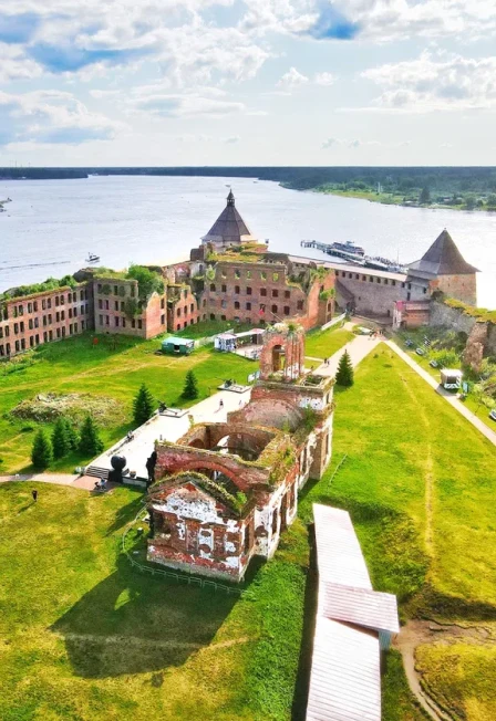Тур в Карелию на 1 день "Крепость Орешек + Старая и Новая Ладога" — Казанская пл. — афиша Санкт-Петербурга