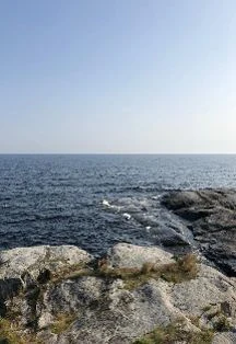 Удивительная Карелия: водопады, хаски, олени, водная прогулка по Ладожским шхерам на ладье, посещение рыбной фермы. — Парковка за Казанским собором (Казанская пл., 2) — афиша Санкт-Петербурга
