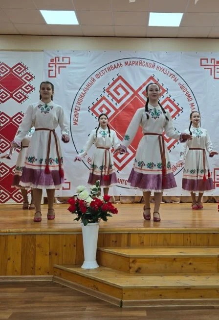 В ритме марийского танца. Мастер-класс — Черномужский сельский дом культуры (Дом-музей "Марийская изба") — афиша Санкт-Петербурга