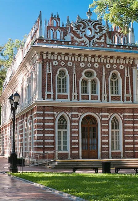 Входной билет в Средний дворец (Оперный дом) — Музей-заповедник «Царицыно» — афиша Санкт-Петербурга